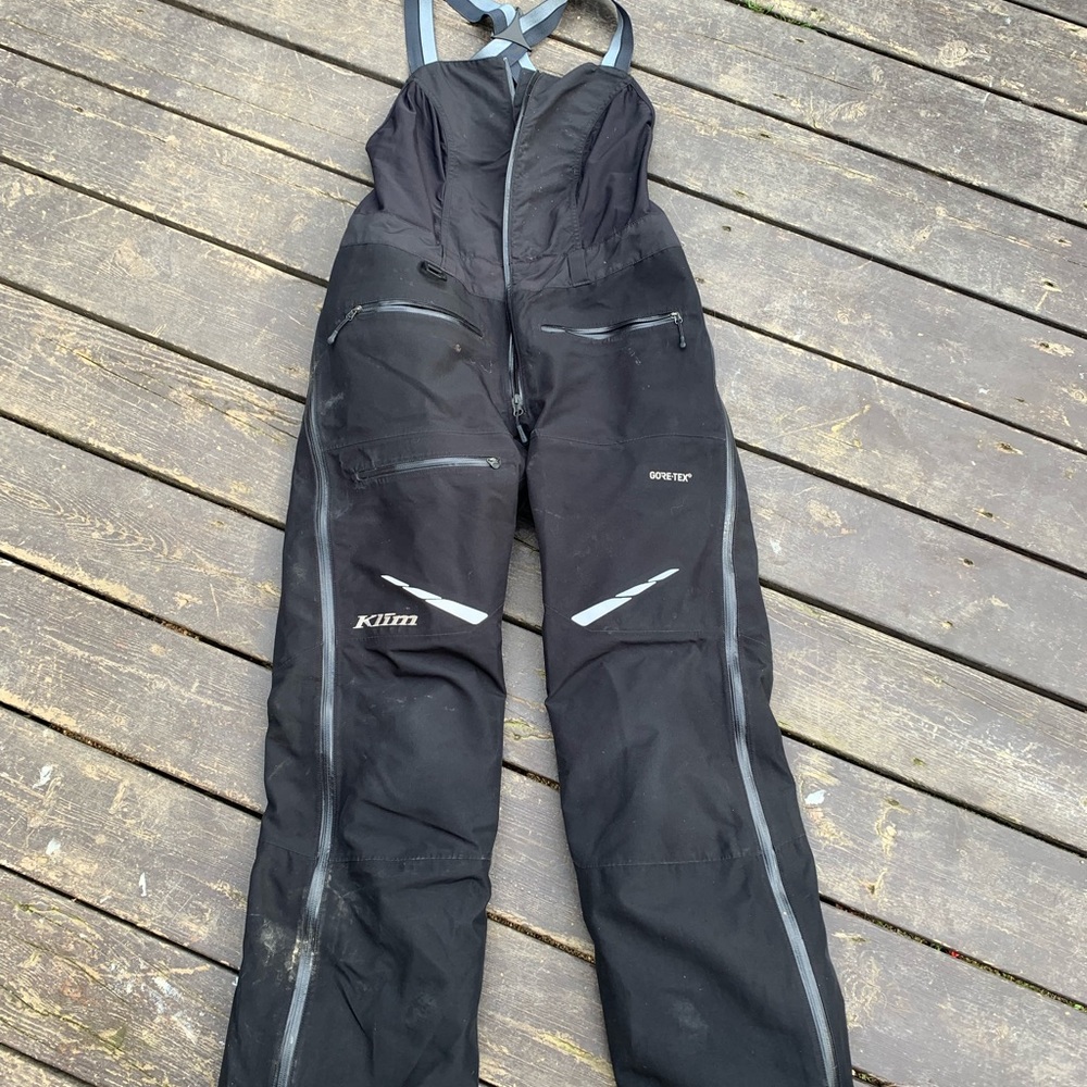 Women’s Klim snow bibs size medium